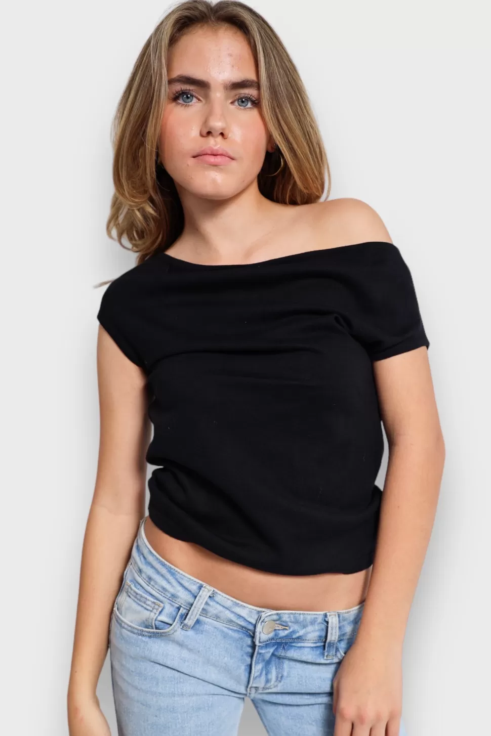 Tops^Meet Me There Low Shoulder Top Black