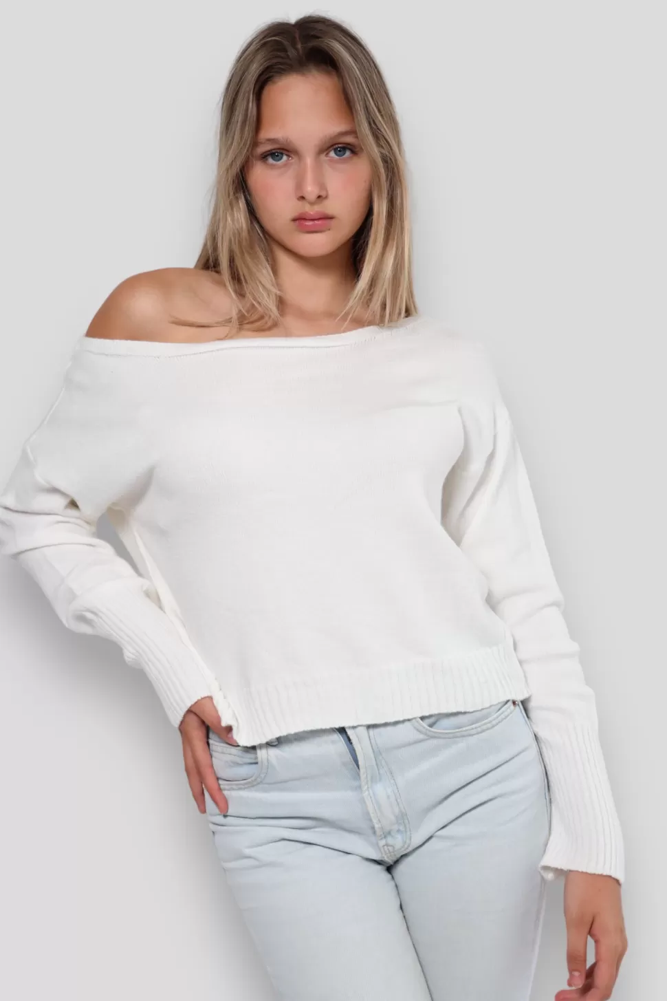 Tops^Meet Me There One Shoulder Sweater White